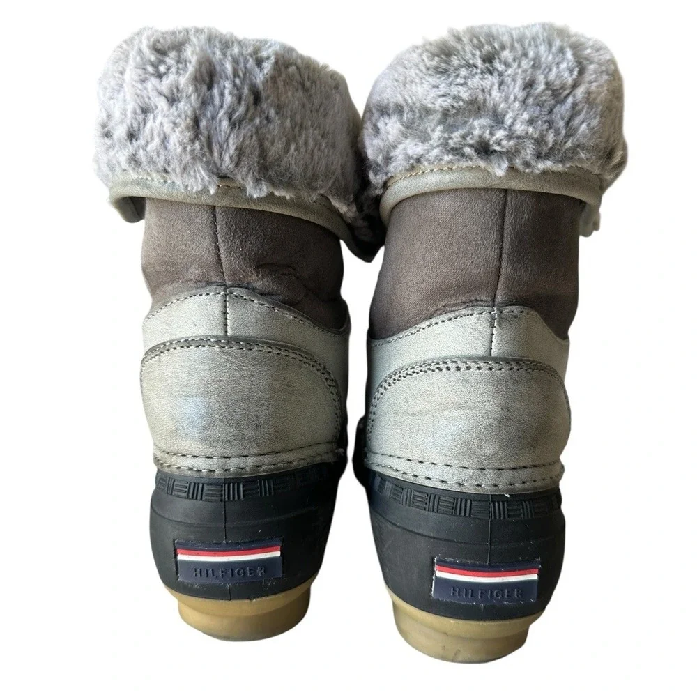 Tommy Hilfiger Rusteen Gray Duck Boot US Sz‎ 5 Faux Shearling Lined Grey EUC